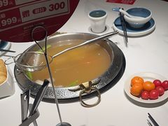 -左庭右院鲜牛肉火锅(金山万达店)