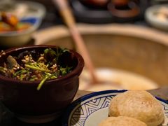 玫瑰鲜花饼-云海肴云南菜·蒸汽石锅鱼(青岛万象城店)