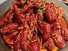 -巴厘龙虾·榜首油焖大虾(音乐学院·沿江酒馆店)