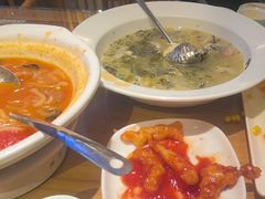 -严记小天府酸菜鱼(西四路店)