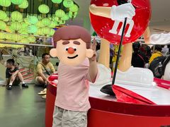 -m豆巧克力世界(上海世茂广场店)