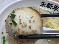 鲜肉生煎-朱新年·苏式汤团·面点(北寺塔店)