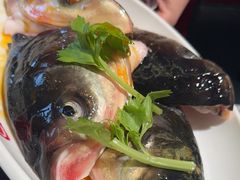 -忘情水鱼头·鲜鱼火锅(滨江中路店)