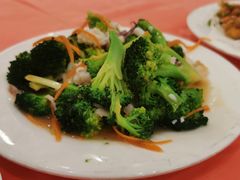 鱿鱼西兰花-深运潮州粥(东门店)