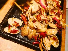 -吞鱼兽麻辣烤鱼(万达店)