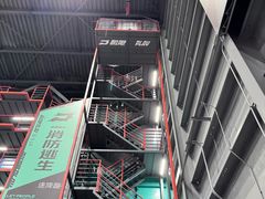 -极限PLAY运动娱乐新世界·团建派对潮玩休闲馆·室内蹦极高空游乐园
