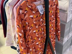 -燕莎奥特莱斯购物中心