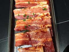 -山川小町·极番烧肉(新地假日广场店)
