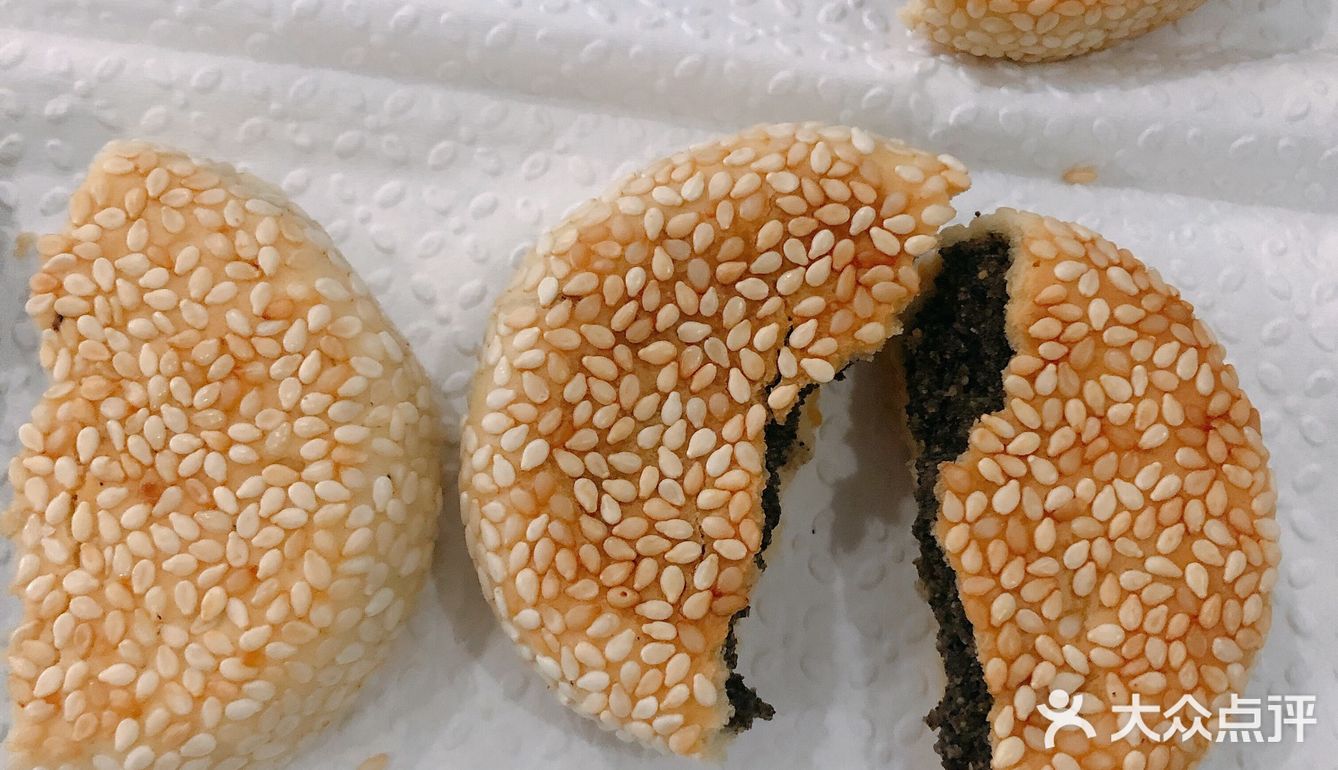 都蛮好吃的,不过最喜欢还是芝麻的