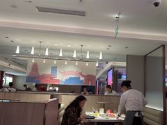 -海底捞火锅(杭州庆春路夜宵主题店)