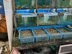 -老东镇啤酒屋海鲜加工·蒸汽海鲜·海鲜烧烤(台东店)