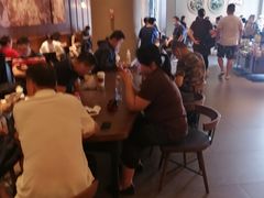 大堂-星巴克(宝山万达店)
