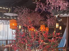 -荷塘秋月·本帮江浙菜(国权路店)