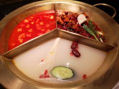 -周师兄大刀腰片火锅(洪崖洞旗舰店)
