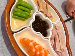 -萬盏·淮扬说VANCHAN(环球港店)