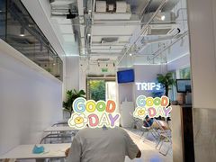 -TRIPS BURGER(大钟寺店)