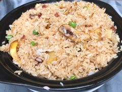 铜锅牛肝菌焖饭-蔼若春.传承三十年云南菜(金碧公园店)