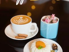 -广州中心皇冠假日酒店·汇点大堂吧