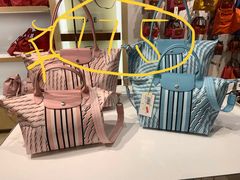 -Longchamp(佛罗伦萨小镇奥特莱斯店)