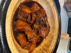 -阿瓦山寨·湘菜现炒·剁椒鱼头王(咸阳总店)