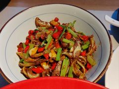 -湘鼎盛·大厨鲜炒湖南味(高新银泰店)