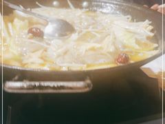 -霄汉牛三鲜湖北砂锅菜(万松园2店)