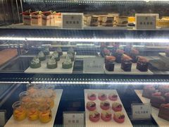 -雍和会海鲜姿造自助(湖东路店)
