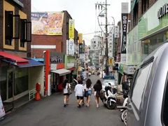 -梨大女人街