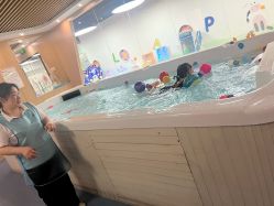 -Cool  Fun 蓝鲸π婴幼儿水育中心(宜乐荟店)