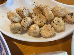 -满盆红龙虾(开发区店)