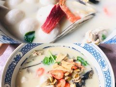 极品鱼头皇-山外山菜馆(玉泉路店)