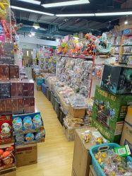 -百荣二期玩具城