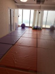 瑜伽室-养月堂中医养生月子会所(中心妇产店)