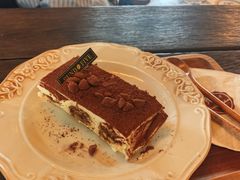 -BUND·FIVE外滩5号(天际店)