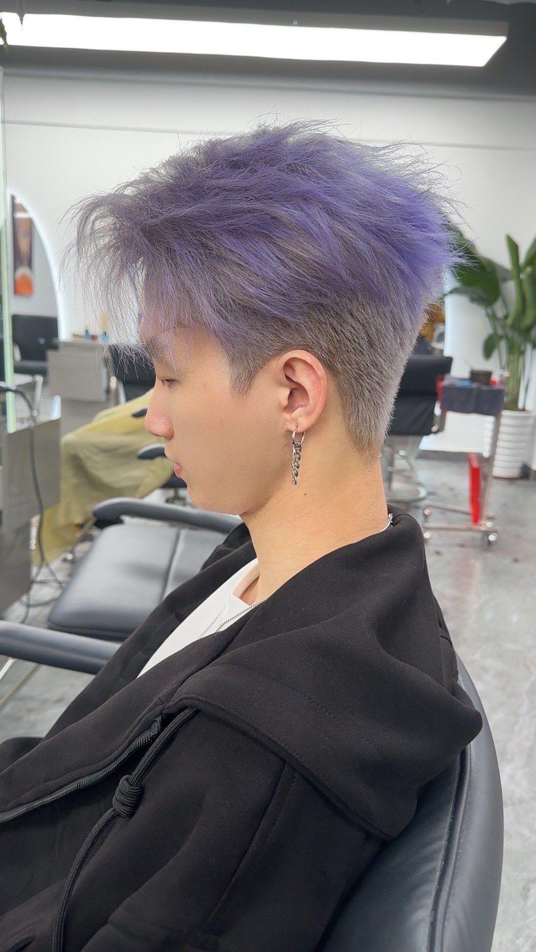 男士三七分发型