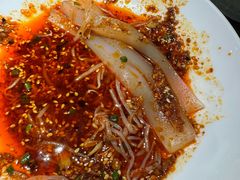 -辣尚瘾·烤鱼·新川菜(牡丹园直营店)