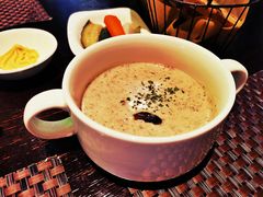 蘑菇汤-TAMATI(巴黎贝甜韩式西餐厅店)