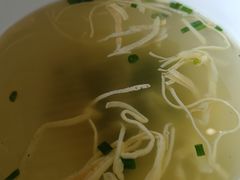 -笑来喜馄饨小笼工坊店(湖滨街店)