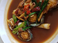 -鑫悦楼煎蟹·16年海鲜大排档