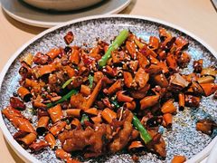 -吕氏疙瘩汤·海鲜新鲁菜(凯德mall新都心店)