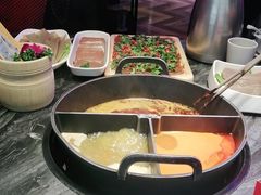 -热火朝天鲜切牛肉火锅(南强街巷店)