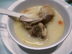 -老广酒楼(樱花店)