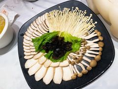 菌菇拼盘-德天肥牛海鲜火锅(城西银泰店)