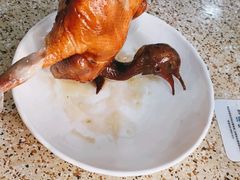 红烧乳鸽-煲煲掂风味煲仔饭餐厅(西区店)