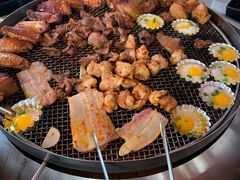 -彝人部落火盆烧烤(原内环足球场店)