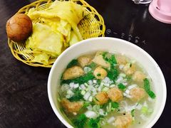 -何胖子丸子汤(南海街店)