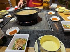 -有一锅·野生菌黑山羊腊排骨火锅(古城北门店)
