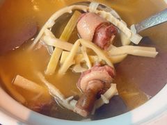 -佬太公海鸭·海鲜大排档(上海总店)