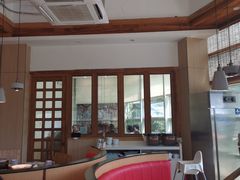 -蜜桃餐厅·伴山(湖滨商业街店)