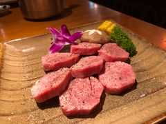 厚切牛舌-不倒翁炭火烧肉(永安里店)